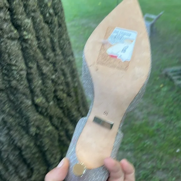 Badgley Mischka Glittering Gold Heels - Picture 3 of 7